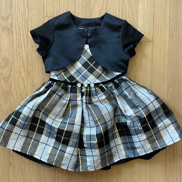Gorgeous black, white, gold and silver formal dress for toddler - Picture 4 of 4